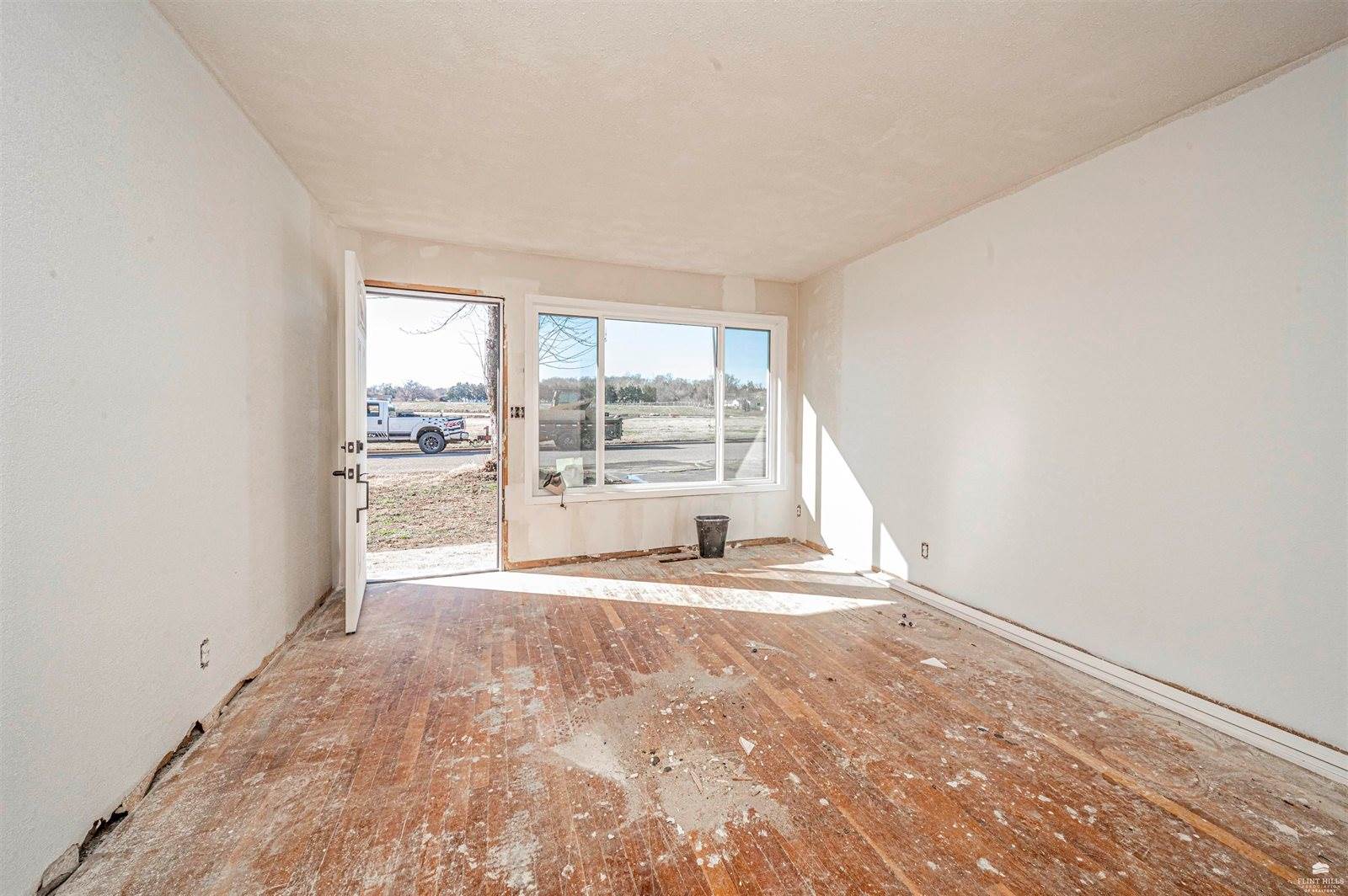 1232 West 11 Street, Junction City, KS 66441