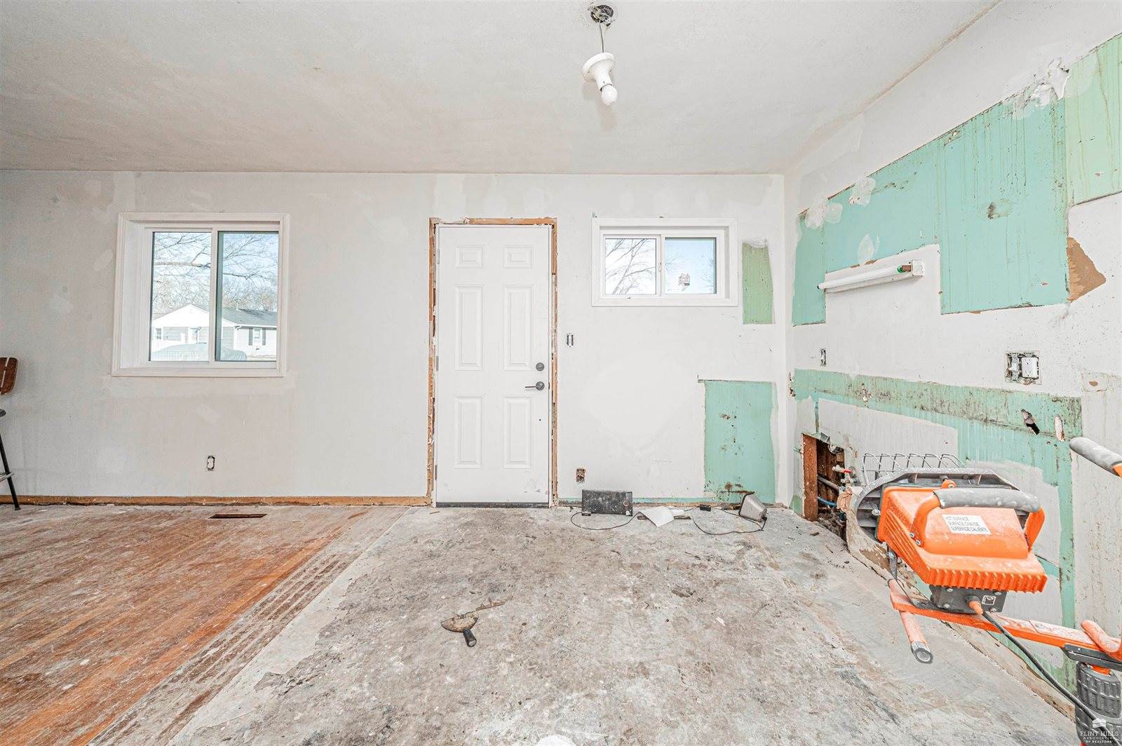 1232 West 11 Street, Junction City, KS 66441