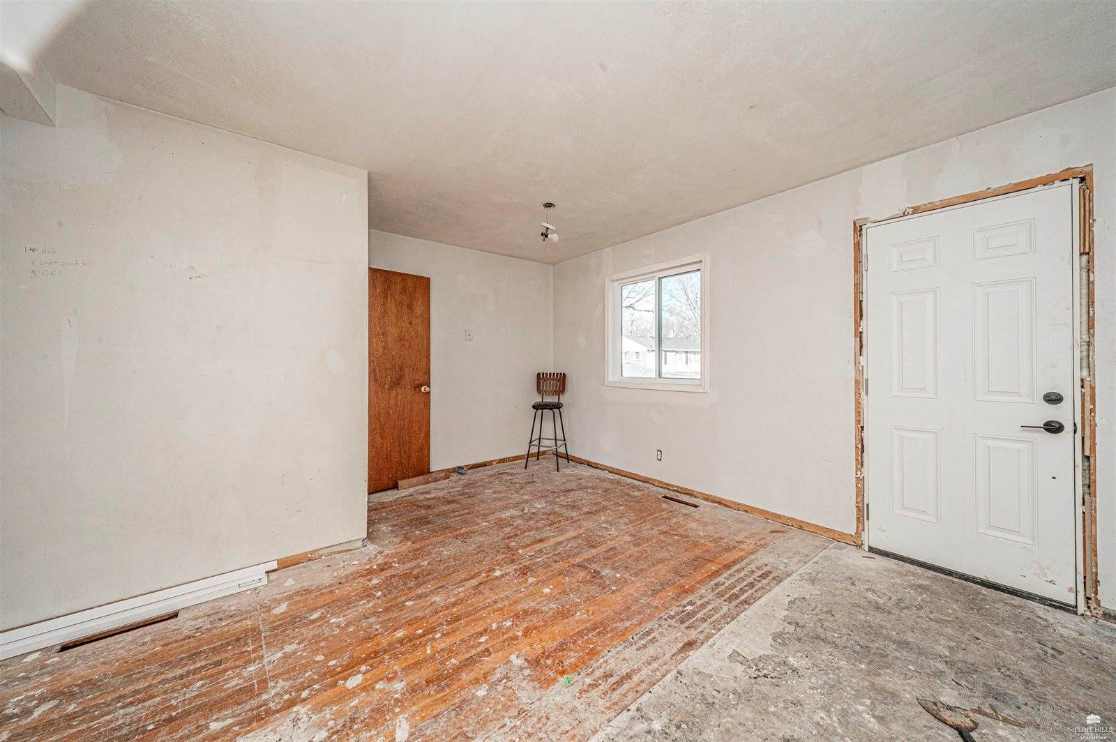 1232 West 11 Street, Junction City, KS 66441