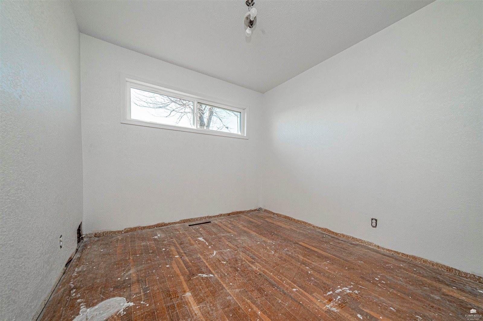 1232 West 11 Street, Junction City, KS 66441