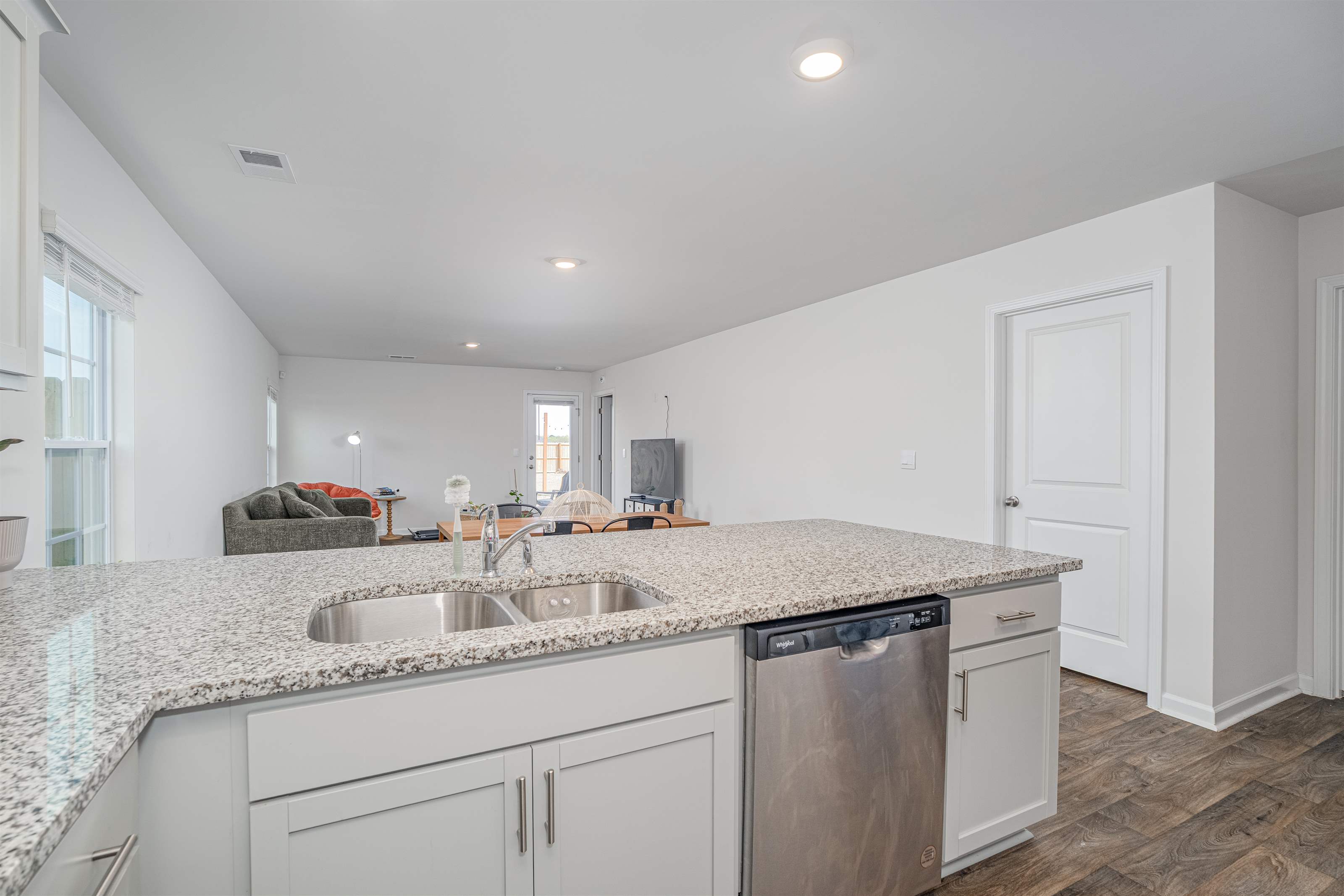 1843 Wildhorse Dr, Sumter, SC 29153