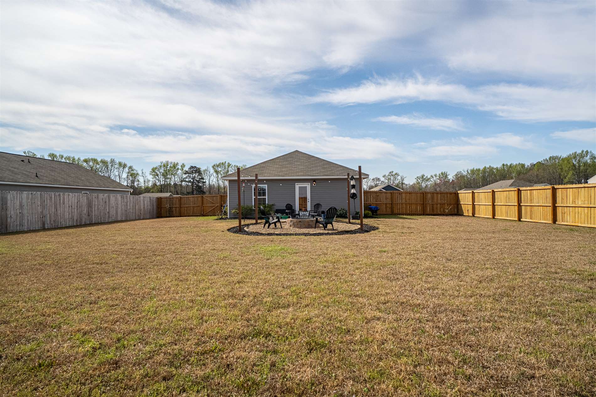 1843 Wildhorse Dr, Sumter, SC 29153