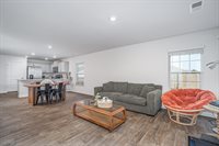 1843 Wildhorse Dr, Sumter, SC 29153