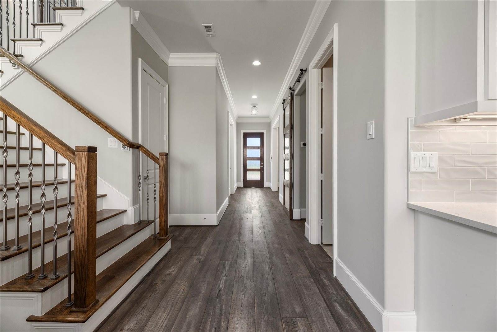 5006 Mayfair Street, Bellaire, TX 77401