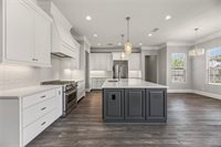 5006 Mayfair Street, Bellaire, TX 77401