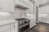 5006 Mayfair Street, Bellaire, TX 77401