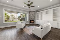 5006 Mayfair Street, Bellaire, TX 77401