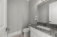 5006 Mayfair Street, Bellaire, TX 77401