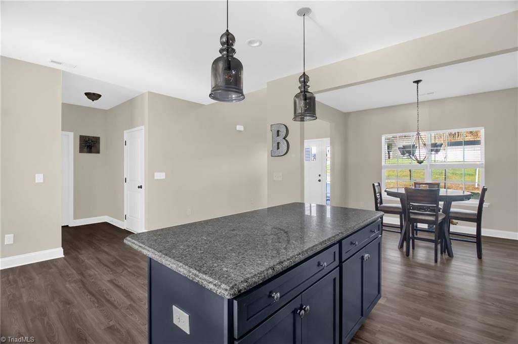 573 Mahogany Drive, Thomasville, NC 27360