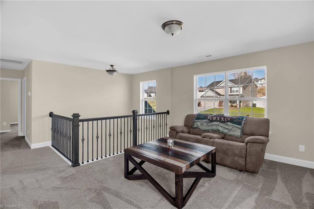 573 Mahogany Drive, Thomasville, NC 27360