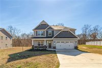 573 Mahogany Drive, Thomasville, NC 27360