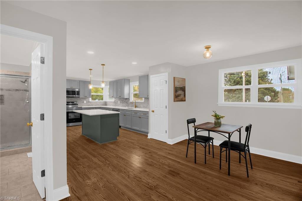 308 School Street, Lexington, NC 27292