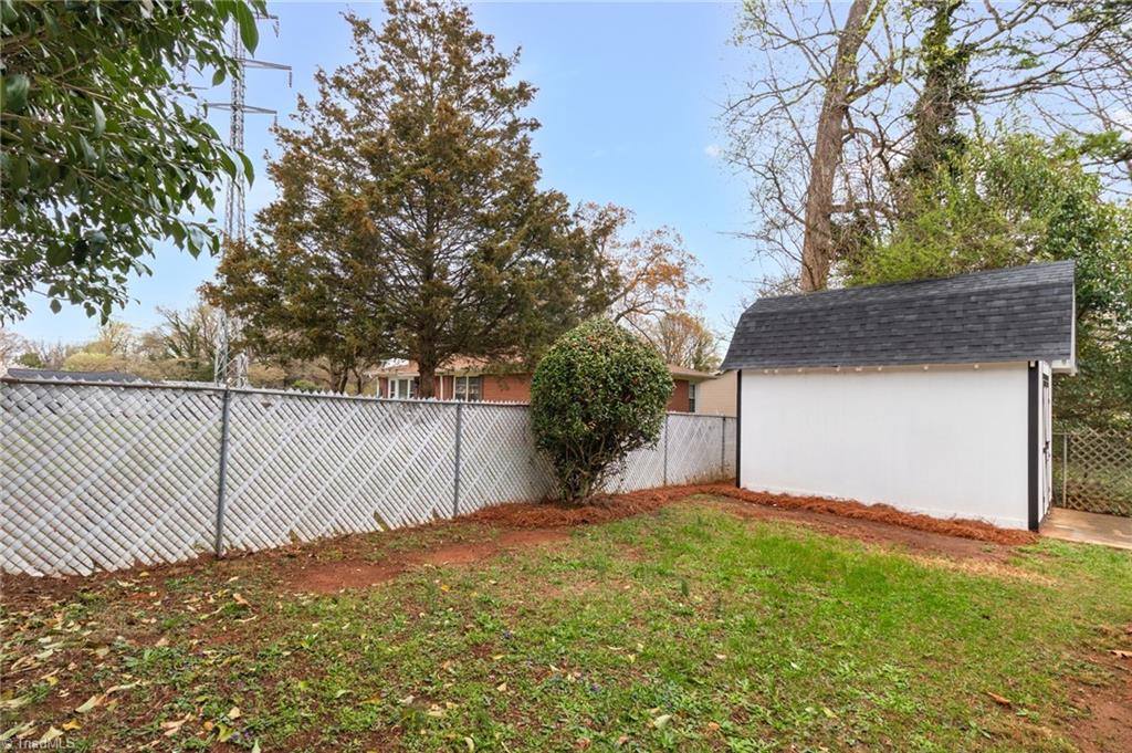 308 School Street, Lexington, NC 27292