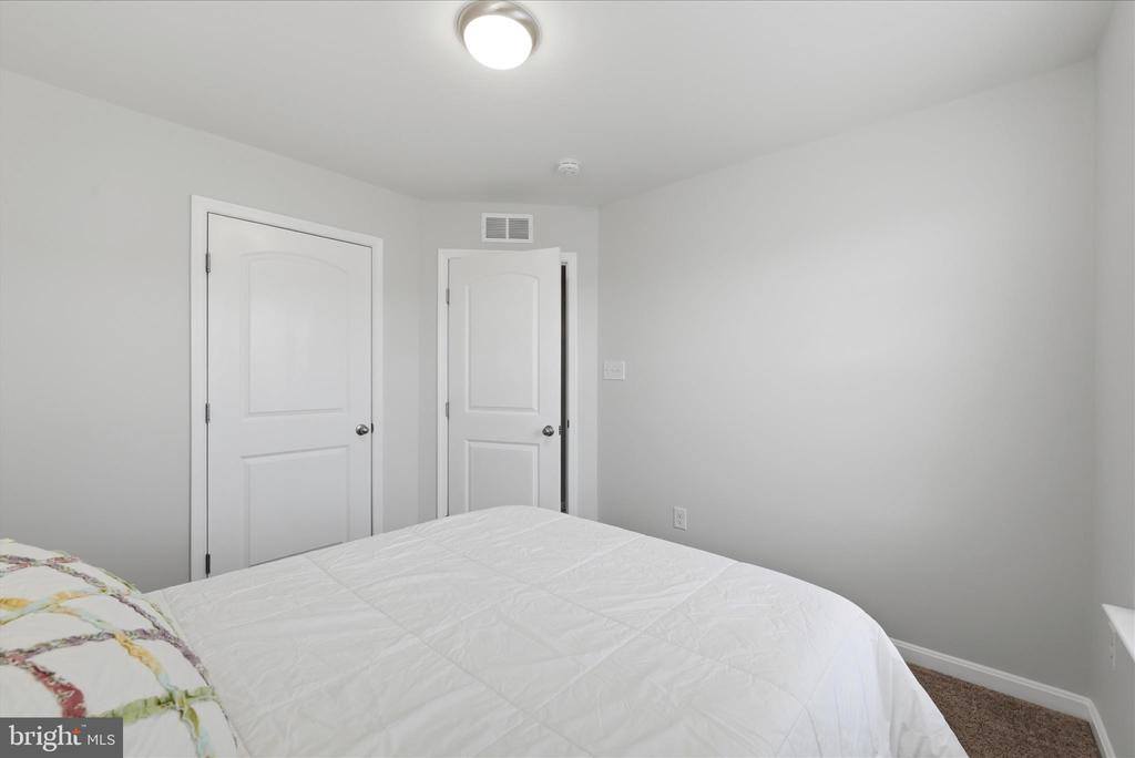 227 Magellan Drive, Martinsburg, WV 25404