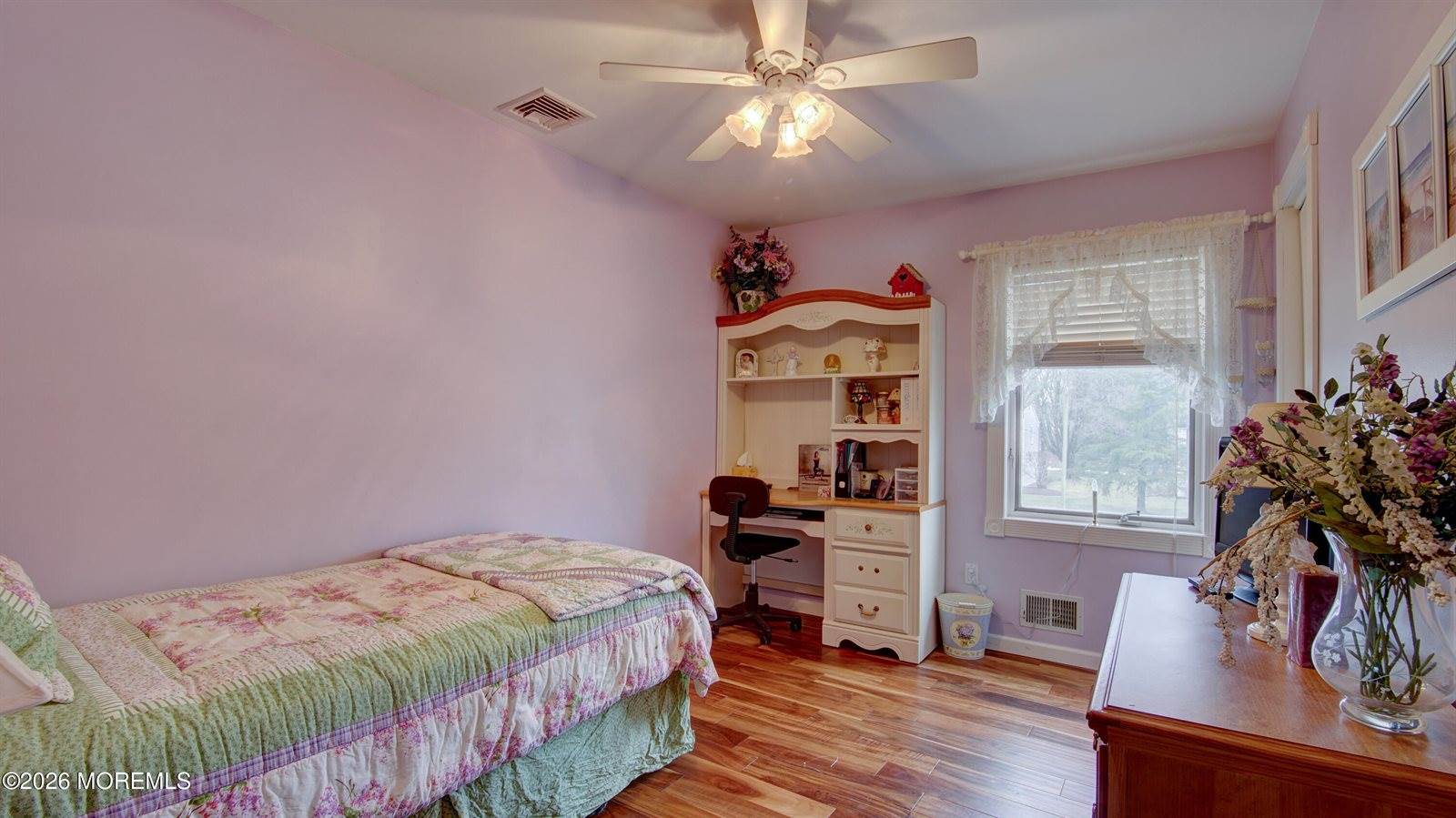 6 Carlisle Court, Manalapan, NJ 07726