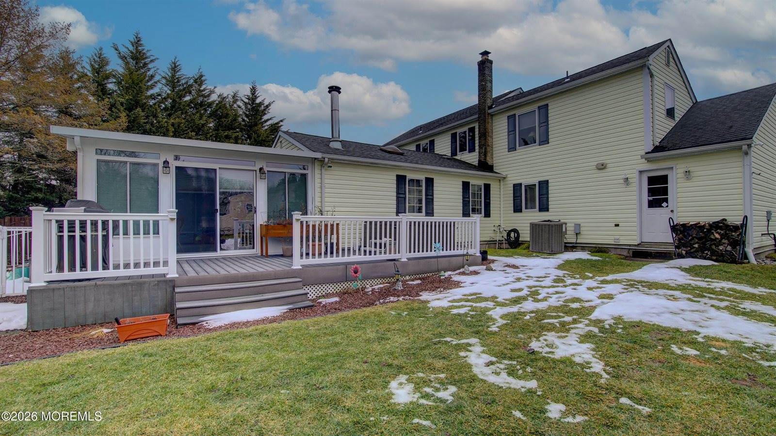 6 Carlisle Court, Manalapan, NJ 07726