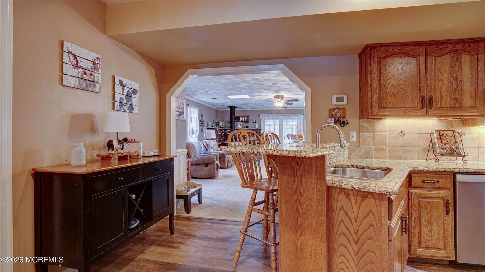 6 Carlisle Court, Manalapan, NJ 07726