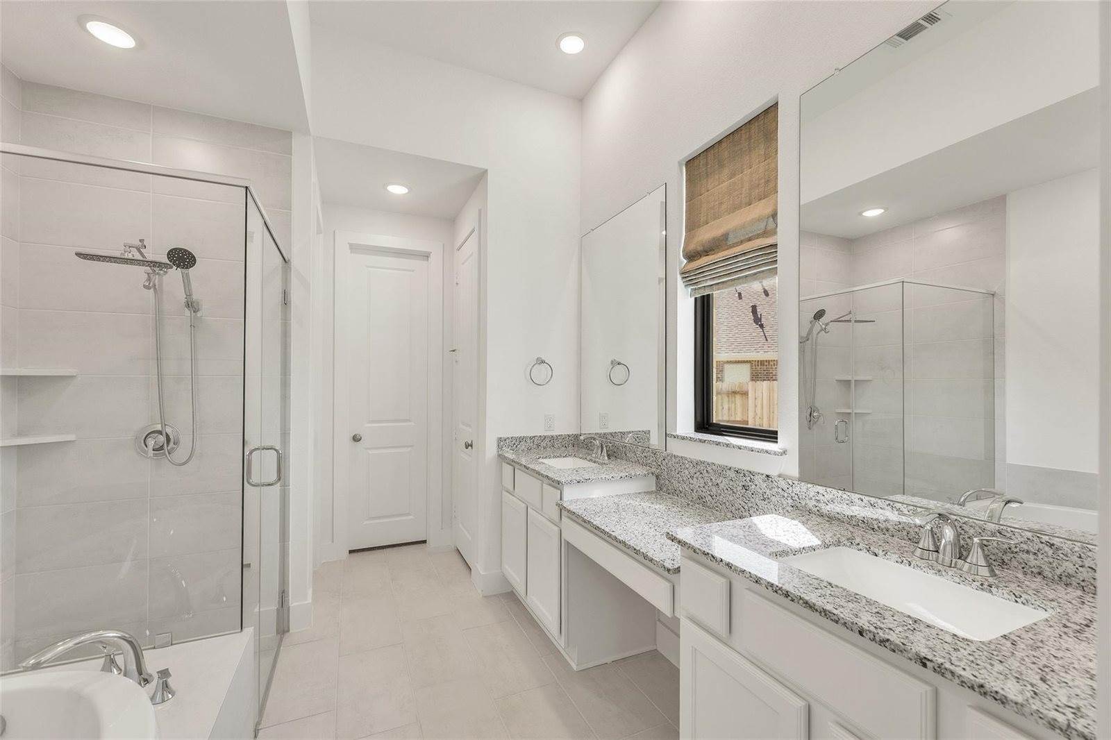 21350 Oakley Claremont Court, Magnolia, TX 77355