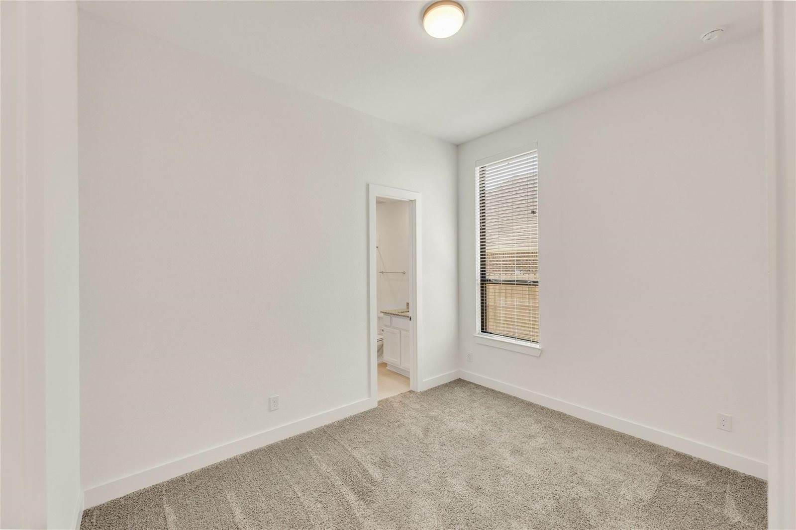 21350 Oakley Claremont Court, Magnolia, TX 77355