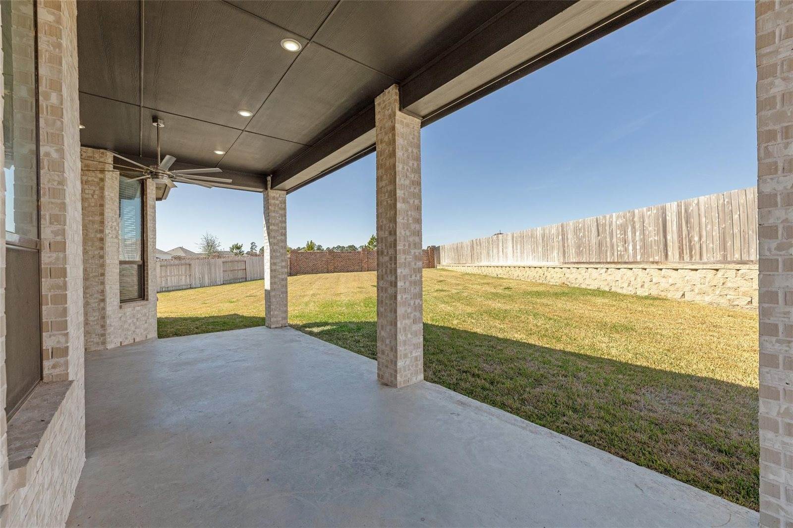 21350 Oakley Claremont Court, Magnolia, TX 77355