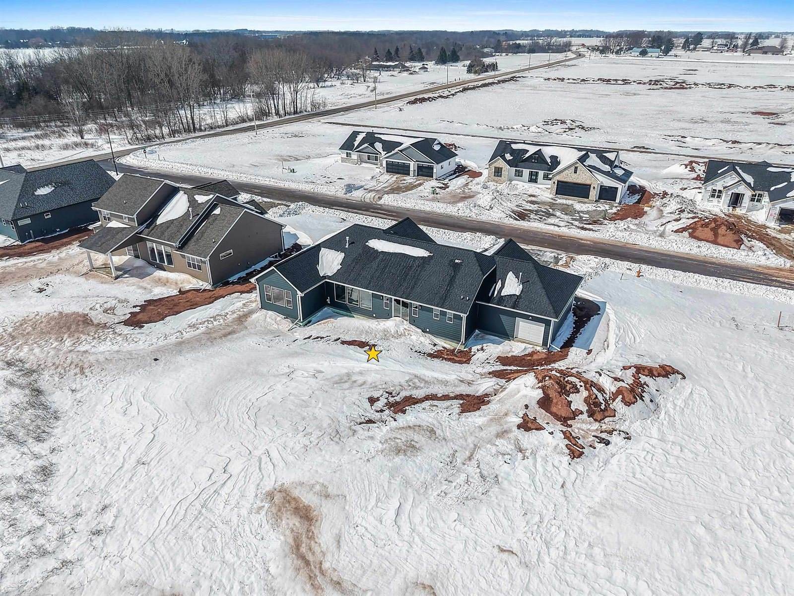 1604 Torchwood Trail, De Pere, WI 54115