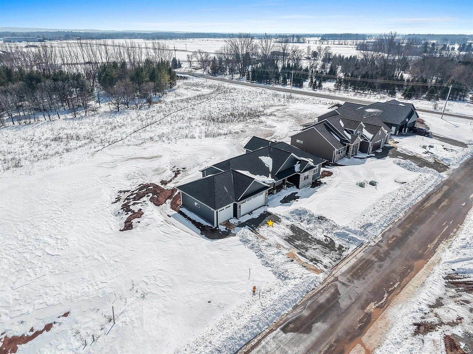 1604 Torchwood Trail, De Pere, WI 54115