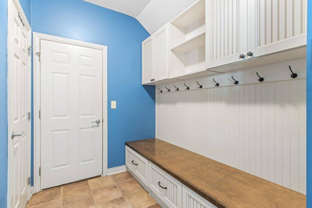 5562 Alston Grove Drive, Westerville, OH 43082