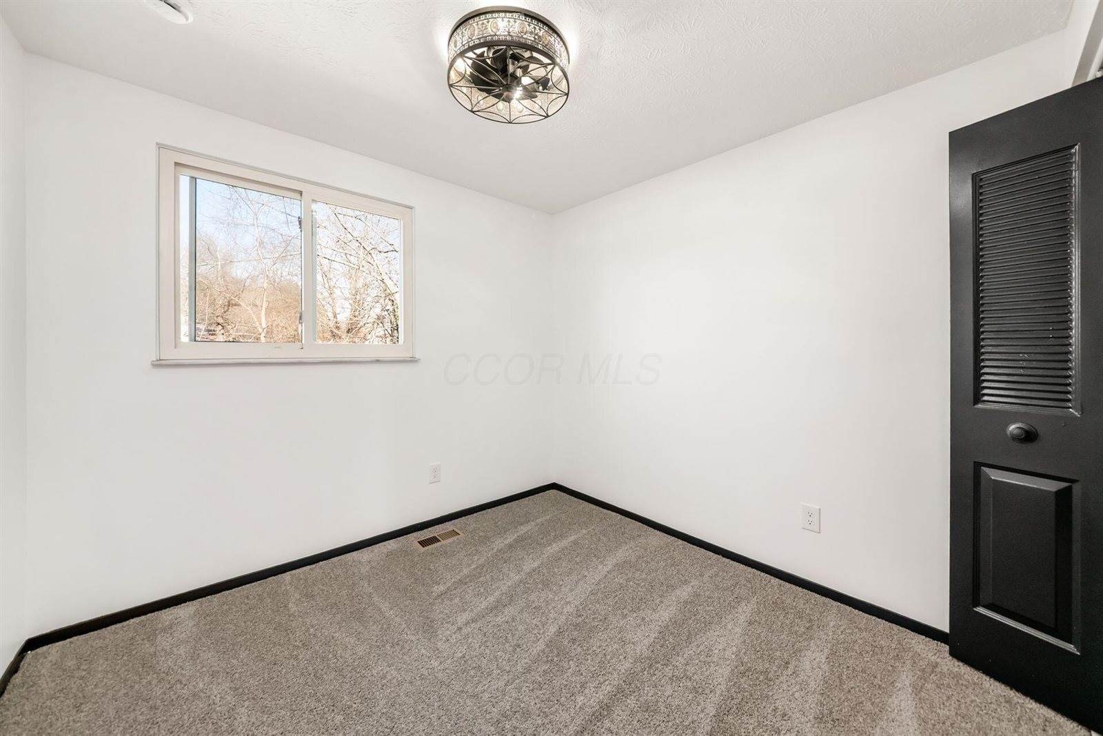 3014 Hubbardton Place, Reynoldsburg, OH 43068