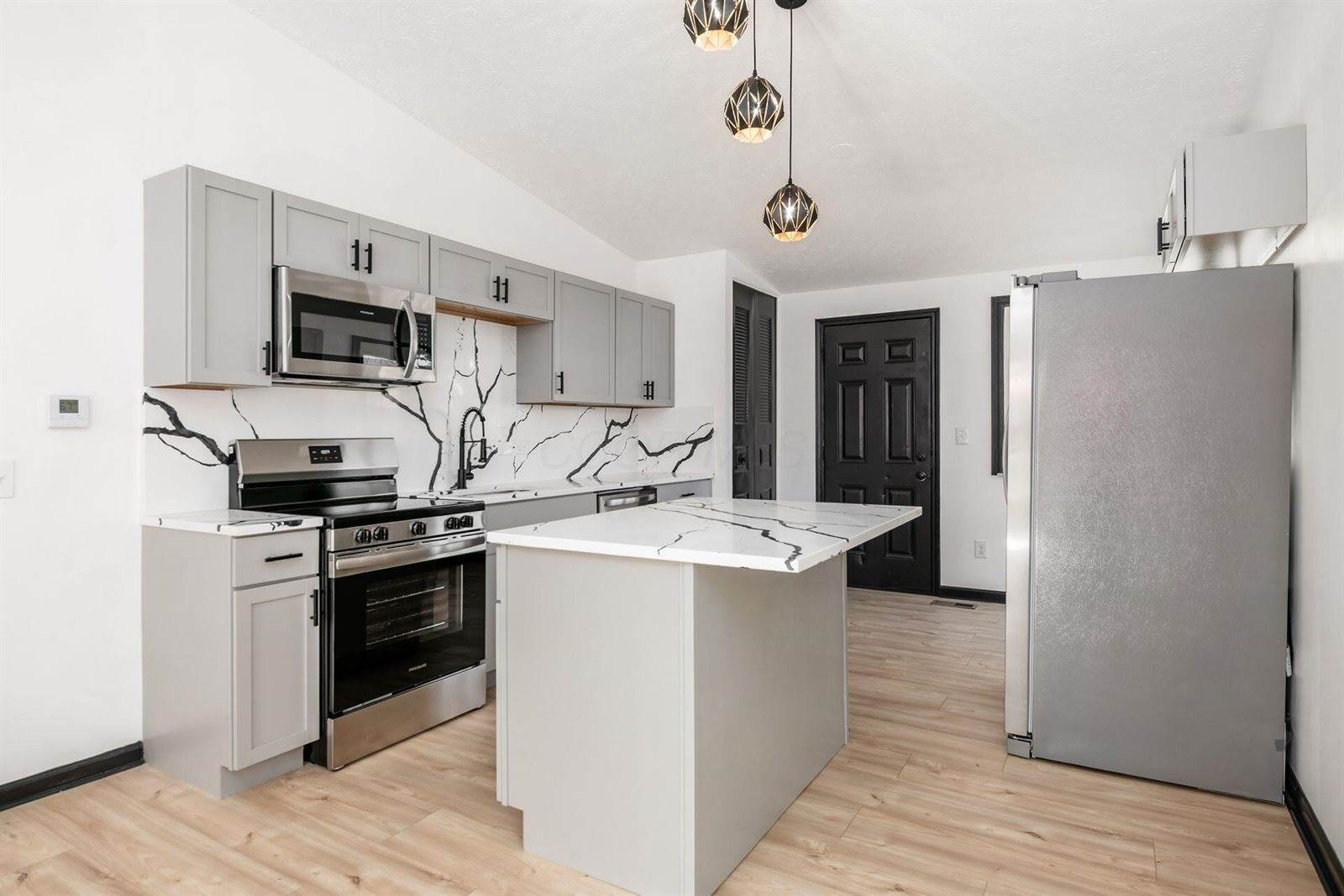 3014 Hubbardton Place, Reynoldsburg, OH 43068