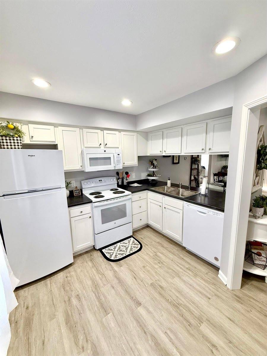 2275 North Cable Road, #164, Lima, OH 45807