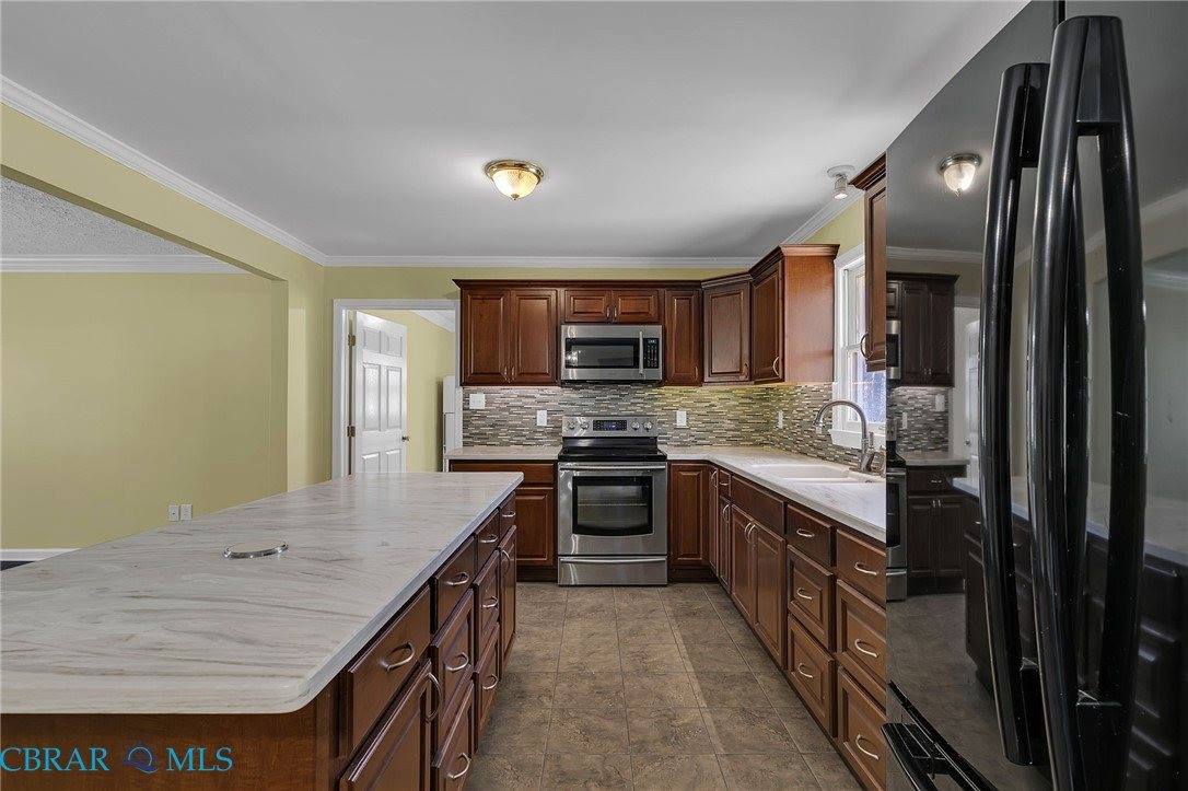 8174 Brook Court, Gloucester, VA 23061