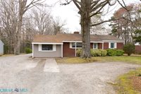 7759 Belroi Road, Gloucester, VA 23061