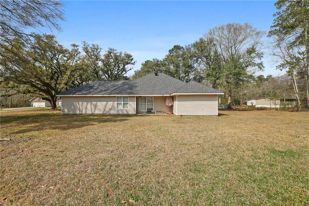 41216 Bush Lane, Hammond, LA 70401