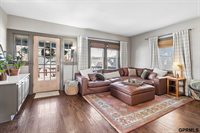 1018 South 35 Avenue, Omaha, NE 68105