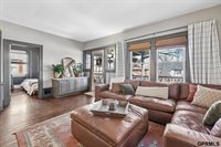 1018 South 35 Avenue, Omaha, NE 68105