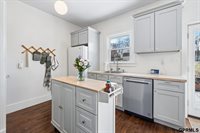 1018 South 35 Avenue, Omaha, NE 68105