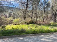 2286 New Long Valley Road, Clearlake Oaks, CA 95423