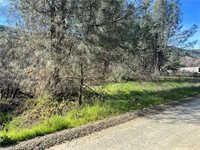 2286 New Long Valley Road, Clearlake Oaks, CA 95423