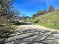 2286 New Long Valley Road, Clearlake Oaks, CA 95423