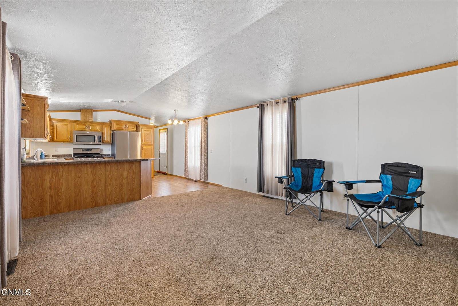 14291 Painted Woods Drive, Williston, ND 58801