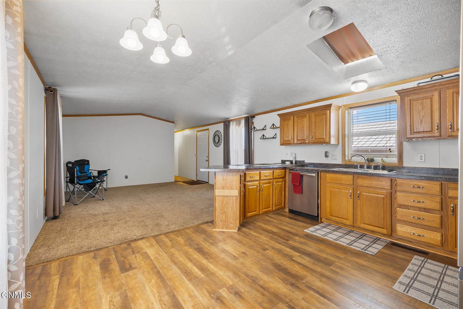 14291 Painted Woods Drive, Williston, ND 58801