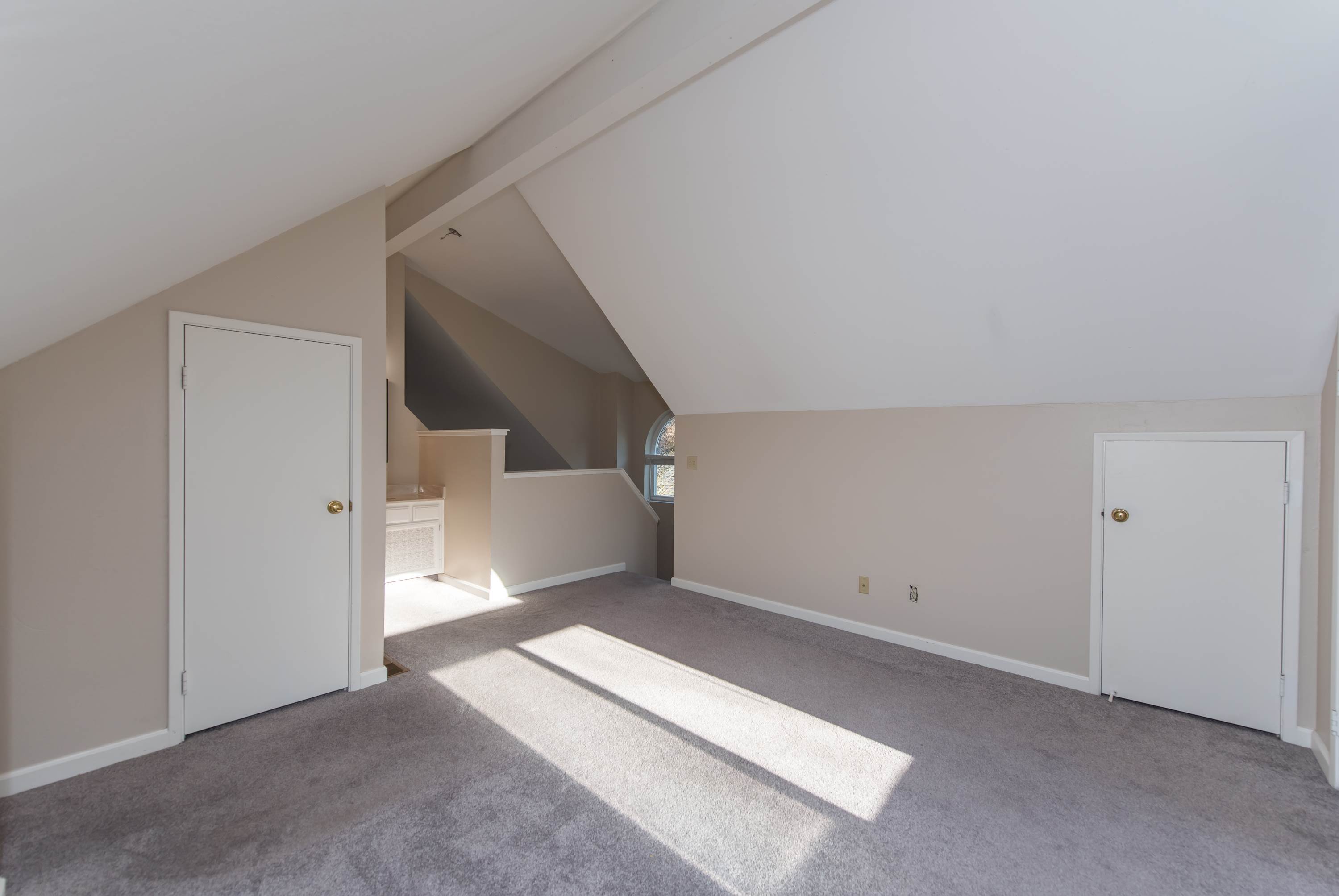 3317 Yulupa Avenue, Santa Rosa, CA 95405