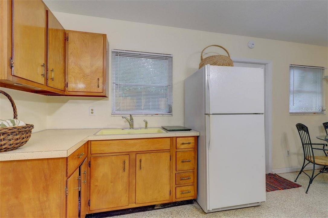 473 Lewis Boulevard SE, Saint Petersburg, FL 33705