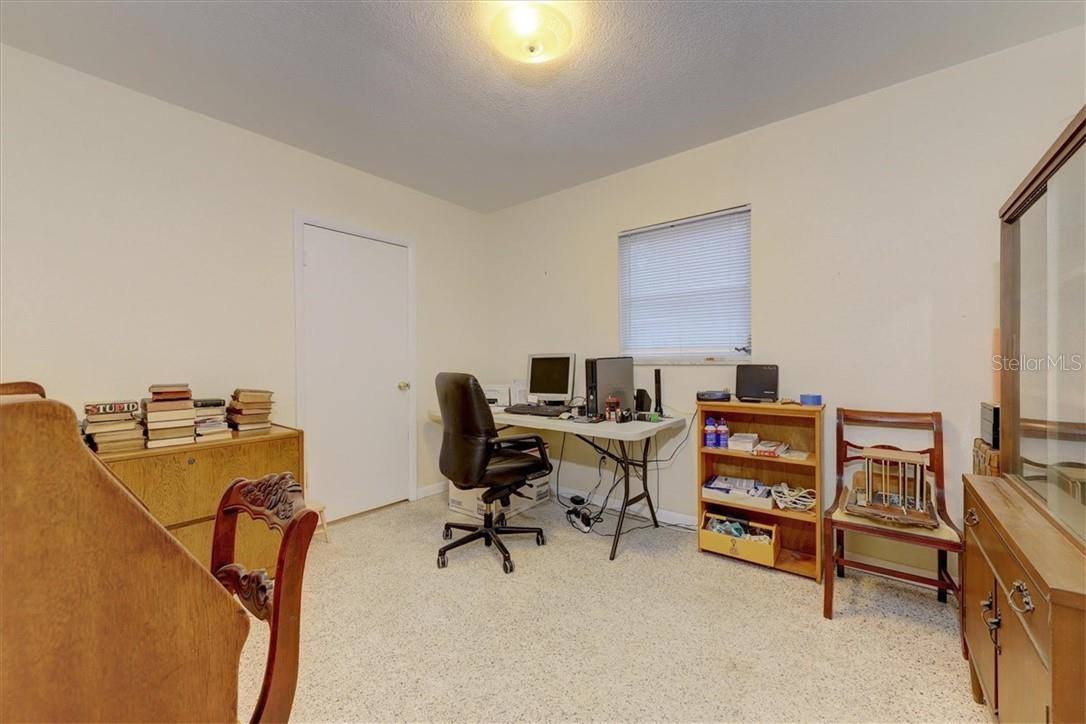 473 Lewis Boulevard SE, Saint Petersburg, FL 33705