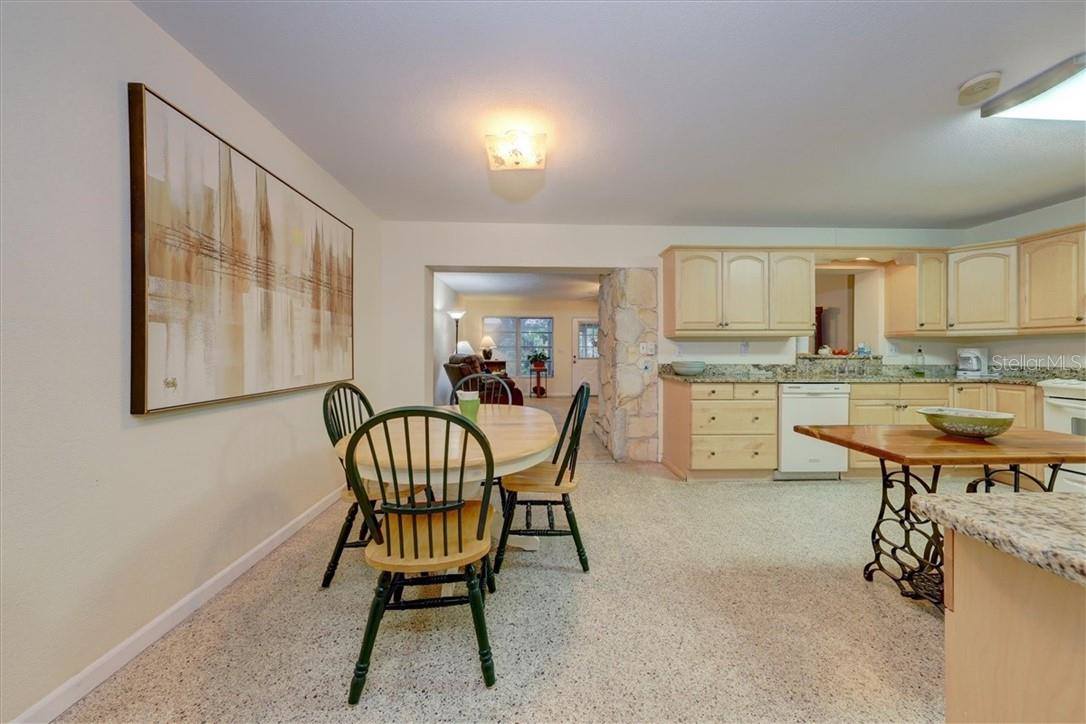 473 Lewis Boulevard SE, Saint Petersburg, FL 33705