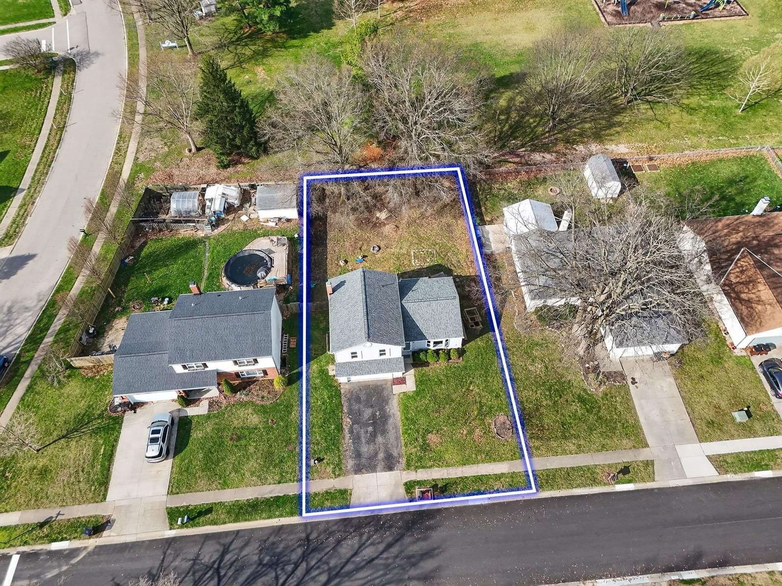 195 Parkwood Avenue, Pickerington, OH 43147