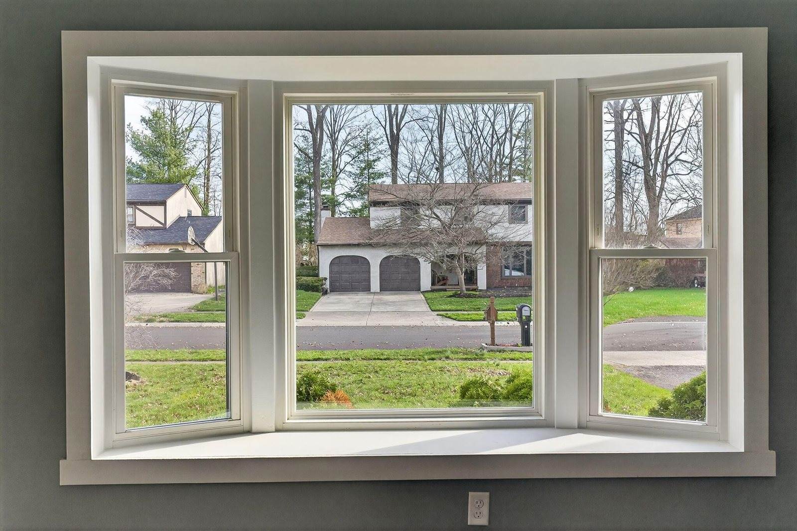 195 Parkwood Avenue, Pickerington, OH 43147