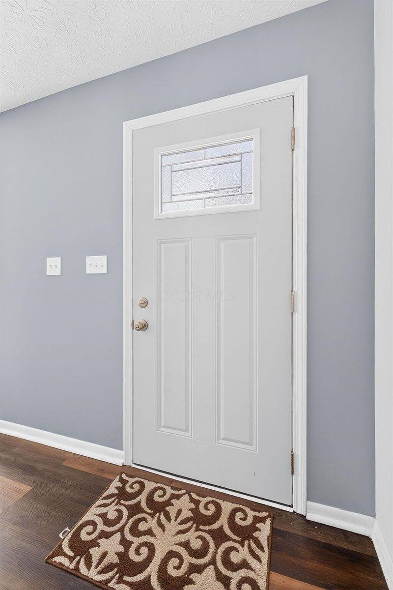 195 Parkwood Avenue, Pickerington, OH 43147