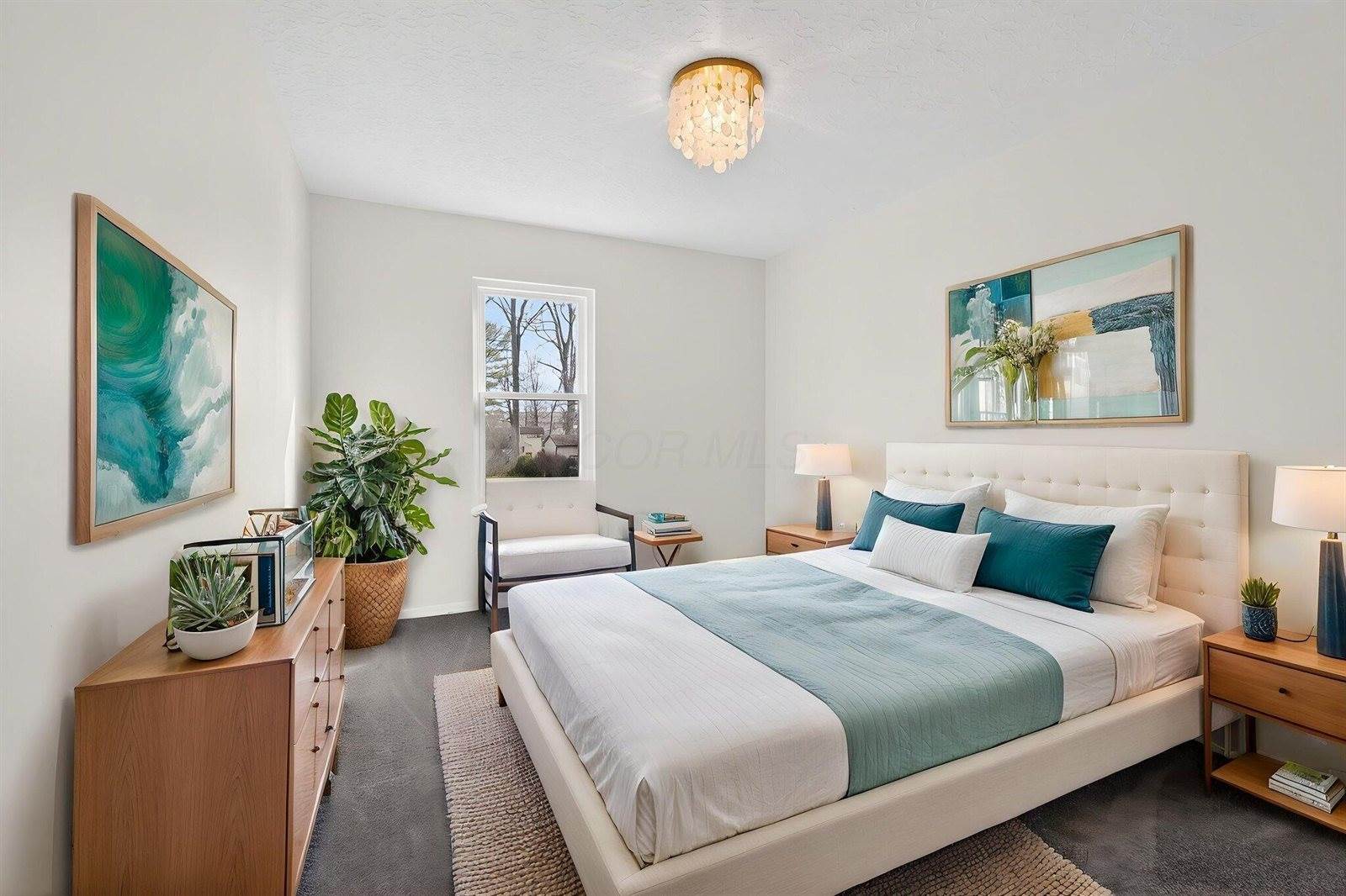 195 Parkwood Avenue, Pickerington, OH 43147