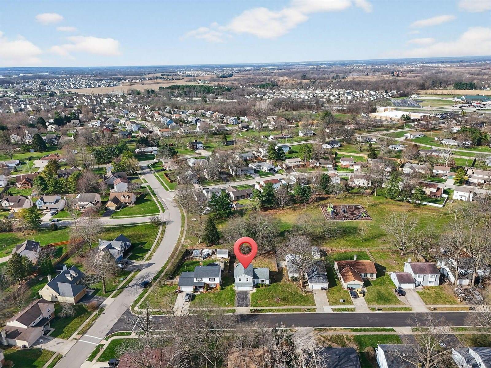 195 Parkwood Avenue, Pickerington, OH 43147